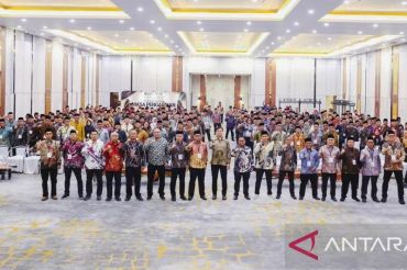 PTPN IV PalmCo anugerahkan 1.239 "Nusantara Planters" di Riau penghargaan masa pengabdian