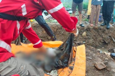 Warga Agam temukan tengkorak manusia diduga korban bencana hidrometeorologi