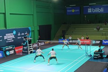 17 kampus bersaing dalam "Campus League Badminton Regional Semarang"