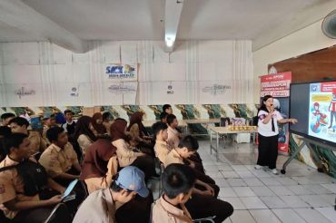Asmo Sulsel dan Polsek Somba Opu edukasi Safety Riding pelajar SMKN 1 Gowa
