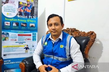 PLN imbau warga gunakan PLN Mobile untuk hindari calo pemasangan listrik