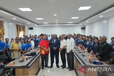 Indonesia Cerdas' teachers bring new hope to children in remote Papua