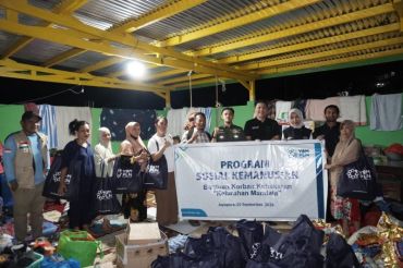 PLN Papua salurkan bantuan bagi korban kebakaran Mandala Jayapura