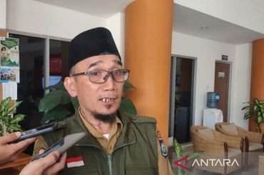 PLN buka opsi konversi enam PLTU menjadi PLTS di NTB