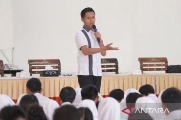 KPU NTB kenalkan demokrasi dan pemilu lewat ko-kurikuler siswa Mataram