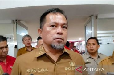 Wawali Manado Richard Sualang ajak gereja kolaborasi bangun kemajuan daerah
