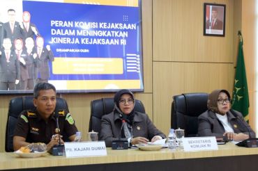 Kunjungan kerja Komisi Kejaksaan RI perkuat pengawasan dan tata kelola organisasi di Kejari Dumai*