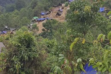 Sejumlah penambang di lokasi PETI Dongi-Dongi Kabupaten Poso tertimpa longsor