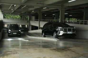 Hyundai STARGAZER Cartenz incar pasar keluarga di Palembang