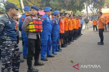 SAR gabungan perluas area pencarian lima jurnalis hilang kontak di Selat Sunda