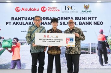 Akulaku Group menyalurkan bantuan pangan bagi warga terdampak gempa NTT