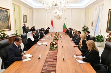 Gibran, Poulev hold talks to strengthen ties