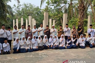 DPRD Rohul apresiasi PTPN IV Regional III kucurkan bantuan puluhan juta untuk sektor pendidikan