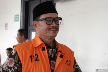 KPK sita dokumen dan uang usai geledah Dinkes PPKB Kota Madiun