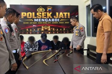 Polisi perketat patroli siber untuk mencegah tawuran antar remaja