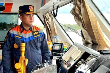 KSOP Sampit peringatkan waspada cuaca buruk dan gangguan jarak pandang