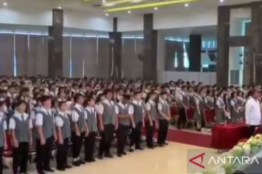 Polisi Palembang edukasi 454 siswa Sekolah Maitreyawira tentang AI