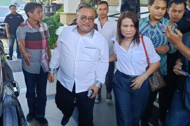 Kejari Denpasar eksekusi advokat "panglima hukum" Togar Situmorang ke Lapas Kerobokan