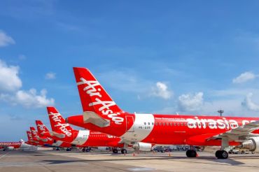 AirAsia dinobatkan sebagai maskapai berbiaya rendah terbaik di Indonesia