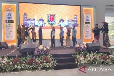 "Sewunara" digelar Binus Semarang pertemukan gagasan kreatif lintas negara