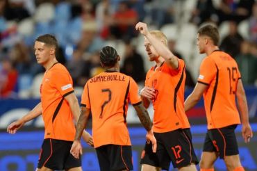 UEFA Nations League - Dwigol Mexx Meerdink antar Belanda tundukkan Serbia 2-1