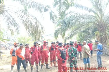 Tim pemadaman karhutla HLG Londerang dikerahkan bergantian