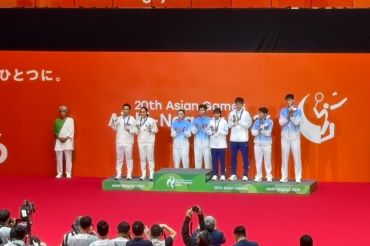 Leo/Daniel sabet medali emas bulu tangkis ganda putra Asian Games 2026