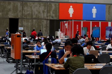 Melihat fasilitas Main Press Center Asian Games Aichi-Nagoya