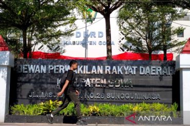 Pimpinan DPRD Gowa teken surat pemberhentian bupati