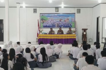 Polres Poso edukasi pelajar tentang wawasan kebangsaan dan bahaya radikalisme