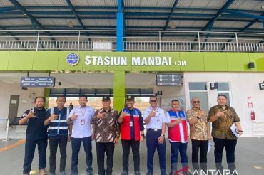 Legislator nilai jalur dan lokasi stasiun kereta api Sulsel kurang tepat