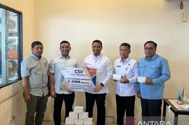 Bencana kabut asap, PTPN IV Regional III salurkan 43.000 masker ke 6 Kabupaten Kota di Riau