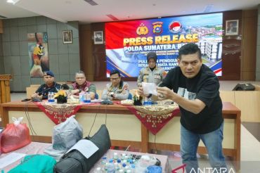 Enam orang positif narkoba dari penggerebekan Pasar Gaung Padang