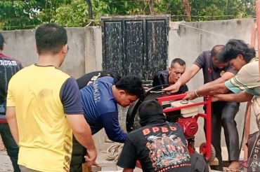 Dua penggali sumur di Muara Enim tewas, diduga akibat hirup gas beracun