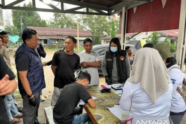 Tindak lanjut perintah Kapolri, Polres Dumai gerebek Kampung Dalam dan amankan 11 pria