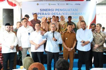 Zulhas pastikan operasional serentak Koperasi Merah Putih 15 Oktober