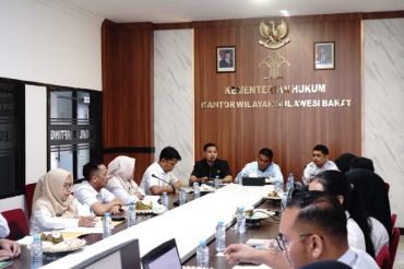 Agar tak tumpang tindih, Kemenkum Sulbar dan DPRD Majene matangkan Ranperda jaminan sosial
