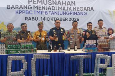 BC Tanjungpinang musnahkan barang ilegal senilai Rp4,3 miliar