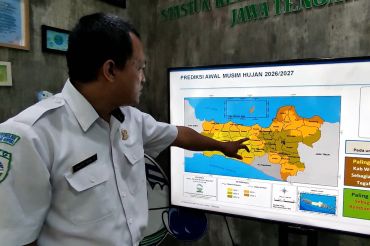 Awal musim hujan 2026 di Jateng diprediksi mundur, durasi lebih pendek