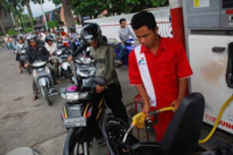 HARGA BBM TURUN