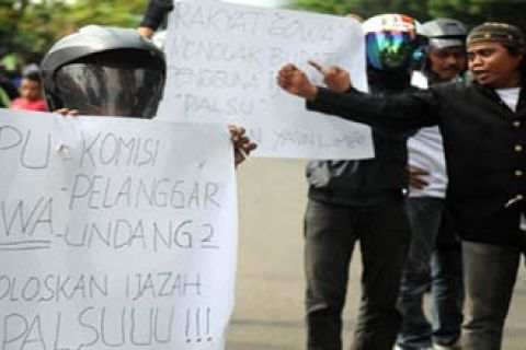 DEMO IJAZAH PALSU