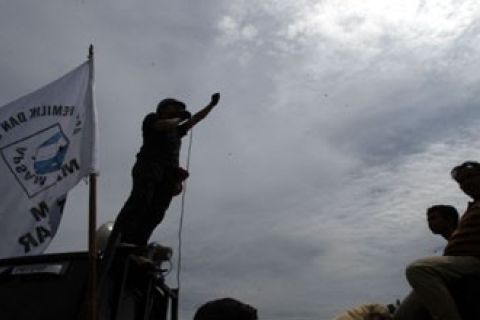 DEMO SUPIR ANGKOT