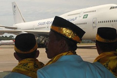 Pemberangkatan Kloter III di Embarkasi Tertunda Dua Jam