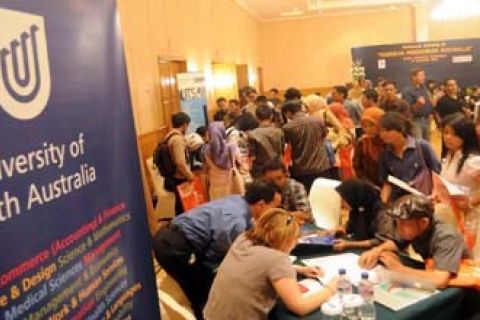 PAMERAN PENDIDIKAN AUSTRALIA