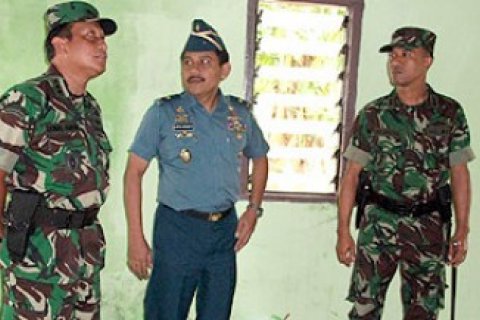 Pimpinan TMMD Tinjau Pembangunan Rumah Layak Huni