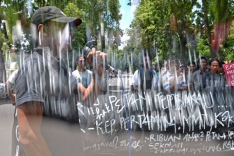 DEMO PETANI TEMBAKAU