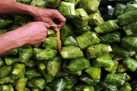 KETUPAT LEBARAN