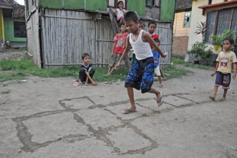 PERMAINAN TRADISIONAL