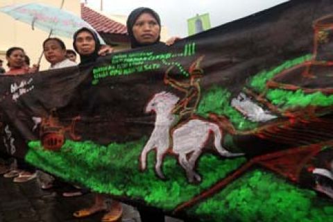 DEMO BENTENG SOMBA OPU
