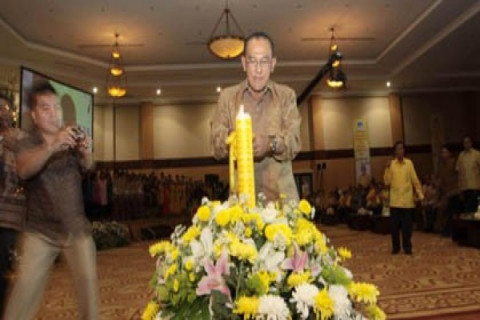 NATAL PARTAI GOLKAR